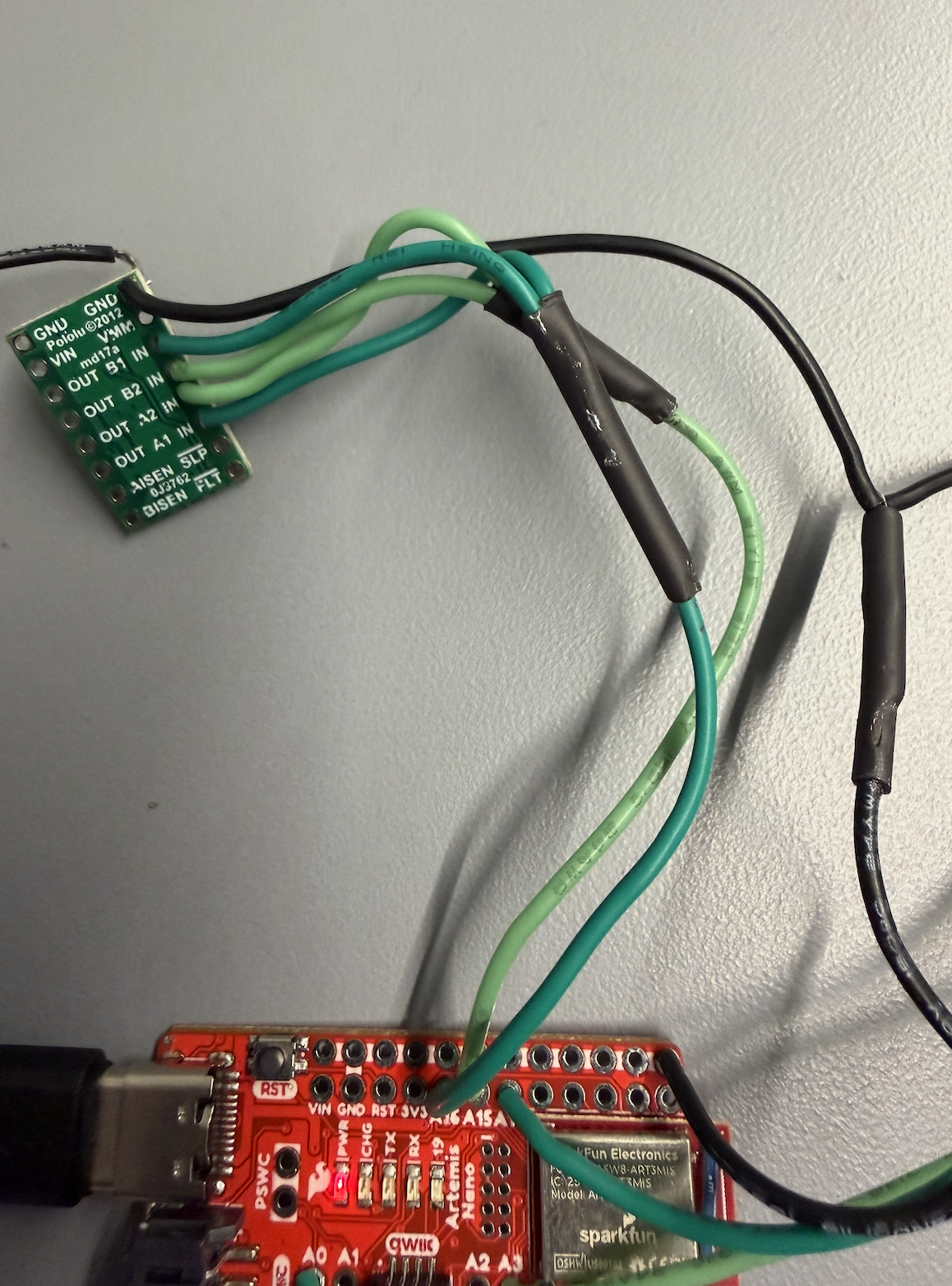 Power and signal inputs to one motor driver